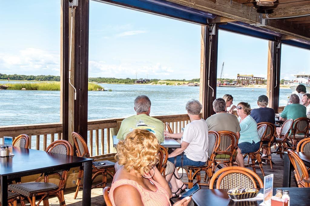 Virginia Beach restaurants on the water
