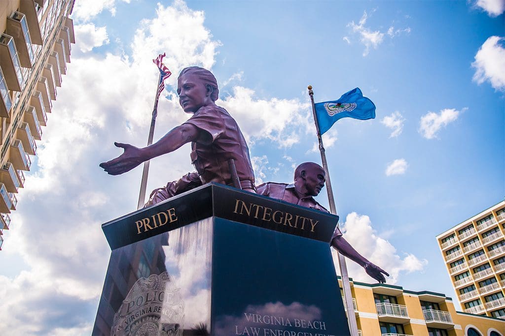 Virginia-Beach-law-enforcement-monument
